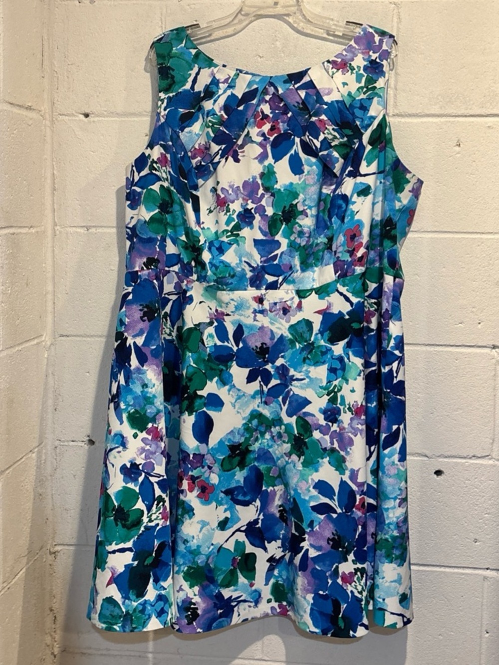 Signature by Darby a line dress sleeveless blue and purple floral cottagecore